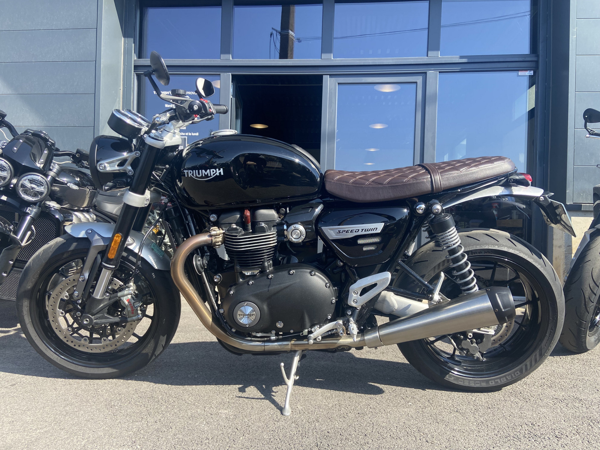 photo de TRIUMPH SPEED TWIN 1200 1200 occasion de couleur  en vente à Septemes Les Vallons n°2