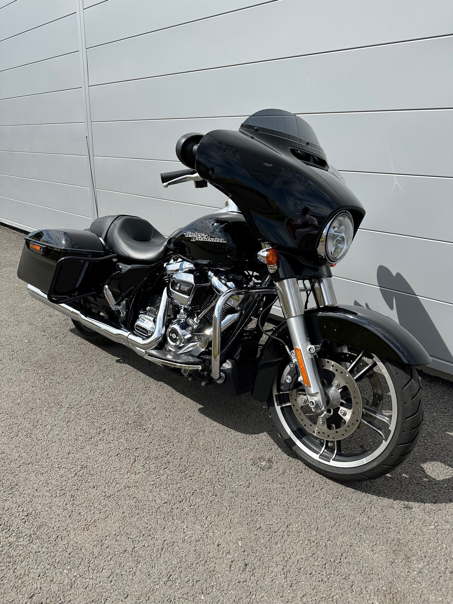 photo de HARLEY DAVIDSON TOURING STREET GLIDE 1745 SPECIA 1745 occasion de couleur  en vente à Longueau n°2