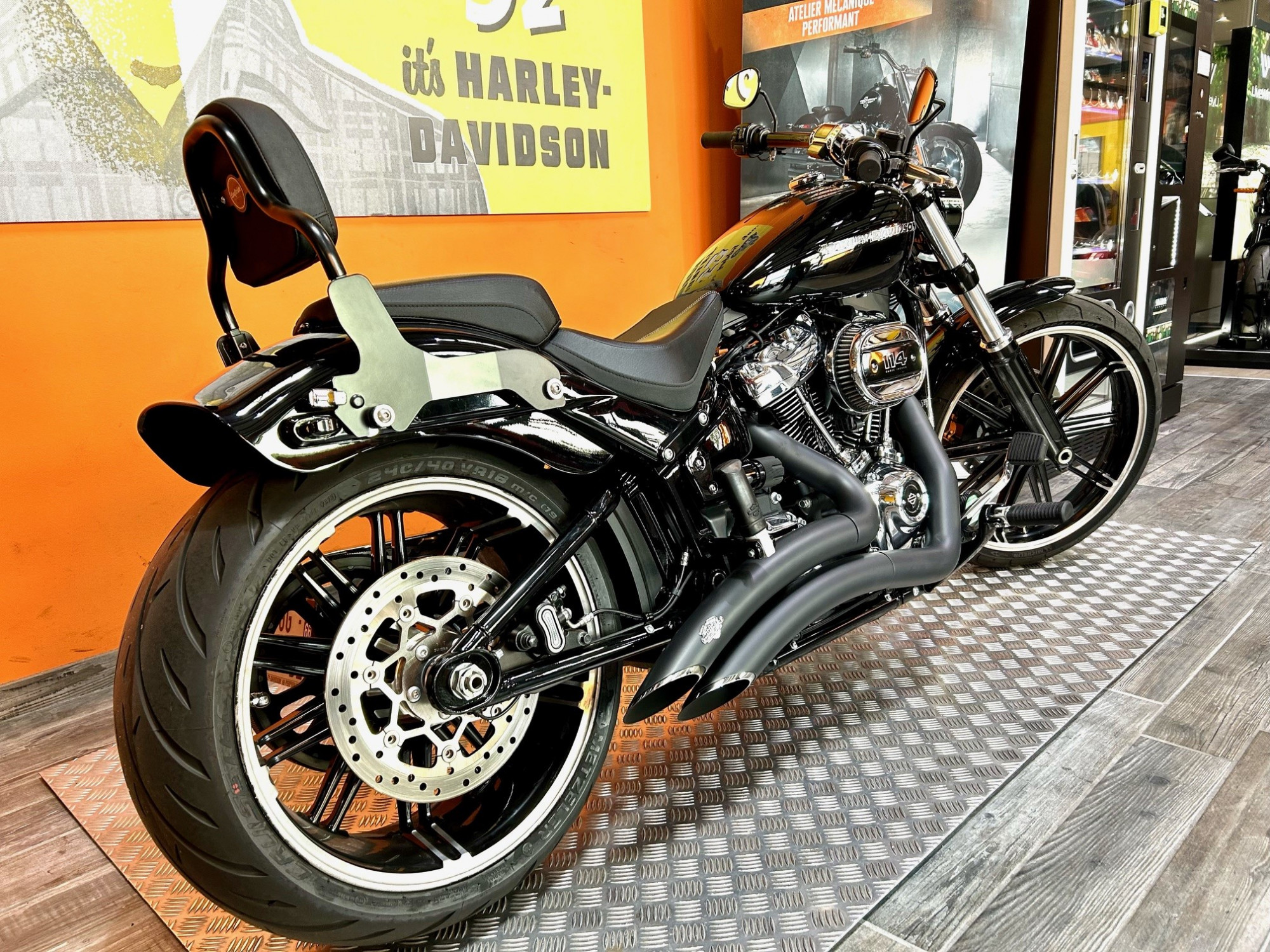 photo de HARLEY DAVIDSON SOFTAIL BREAKOUT 1868 1868 occasion de couleur  en vente à Perpignan n°3