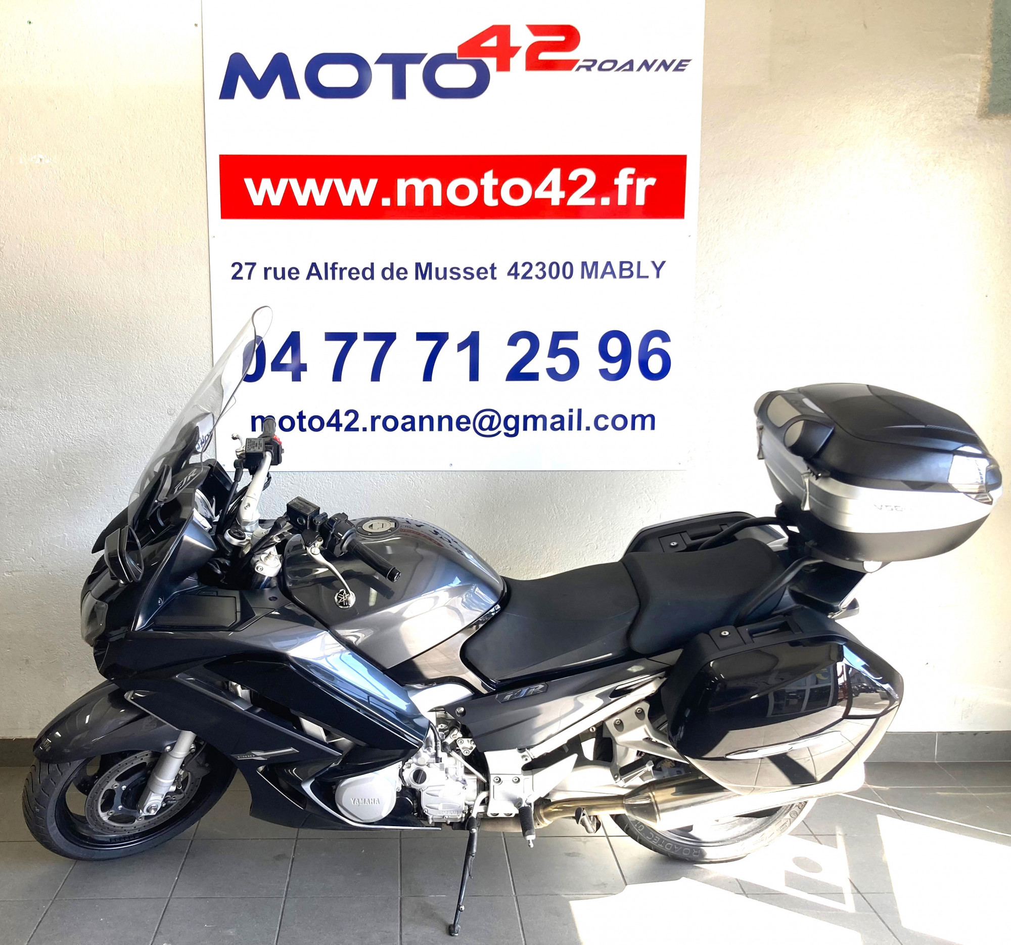 photo de YAMAHA FJR 1300 occasion de couleur  en vente à Mably n°2