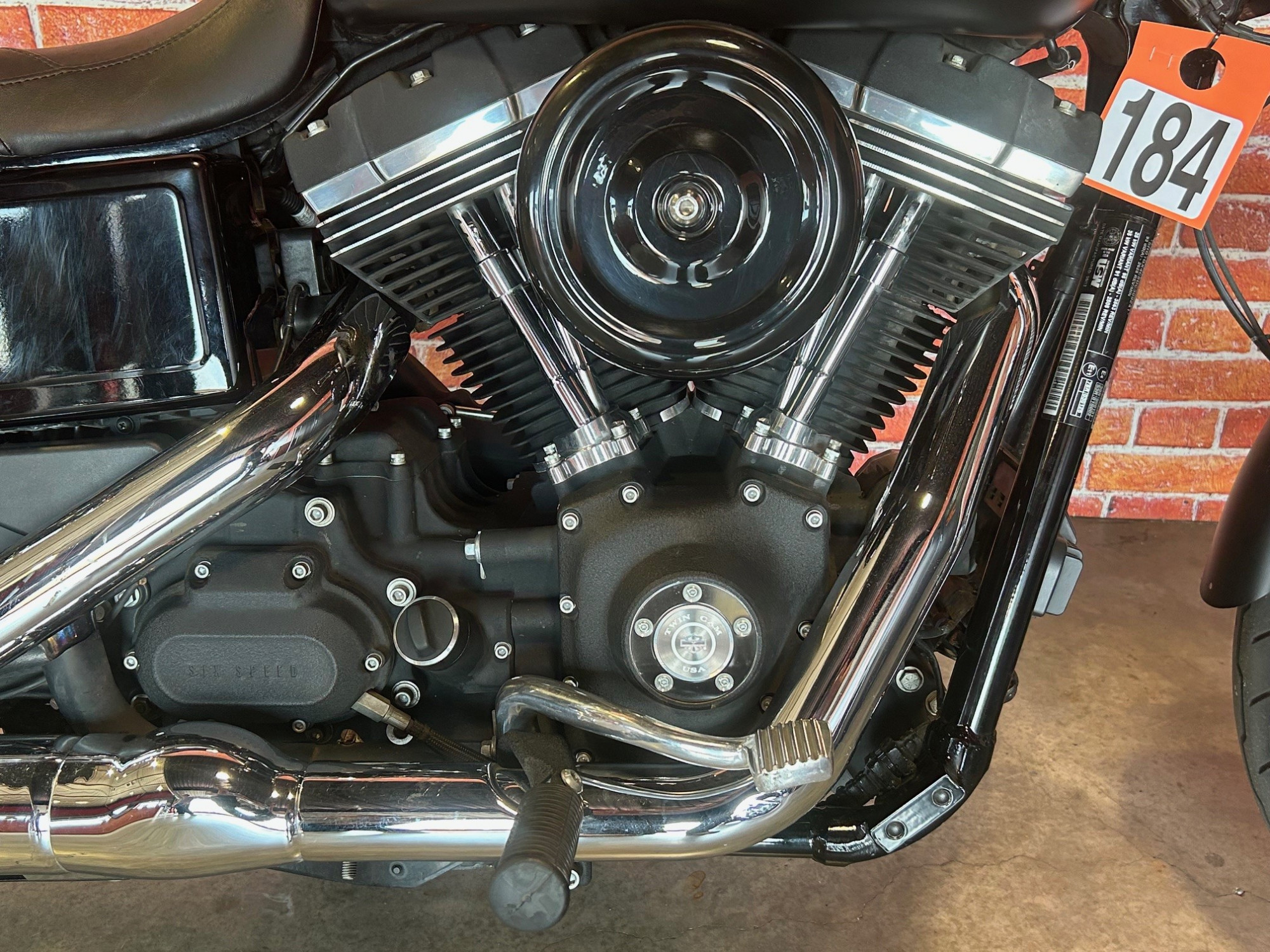 photo de HARLEY DAVIDSON DYNA STREET BOB 1584 1584 occasion de couleur  en vente à Fegersheim n°3