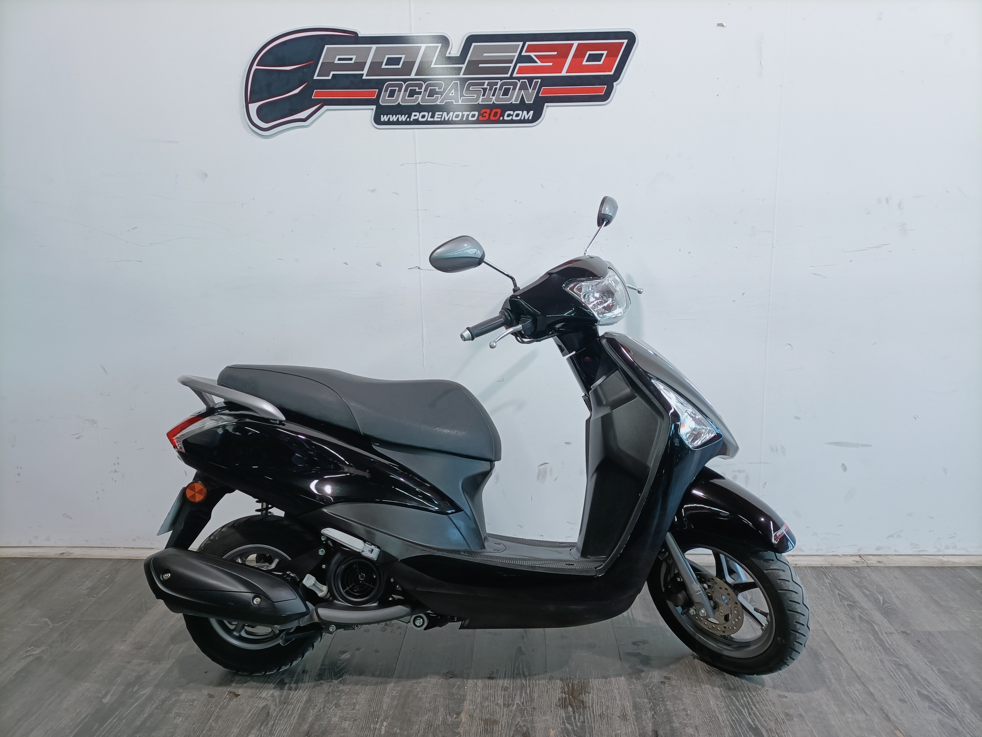 photo de YAMAHA DELIGHT 125 125 occasion de couleur  en vente à Nimes n°2