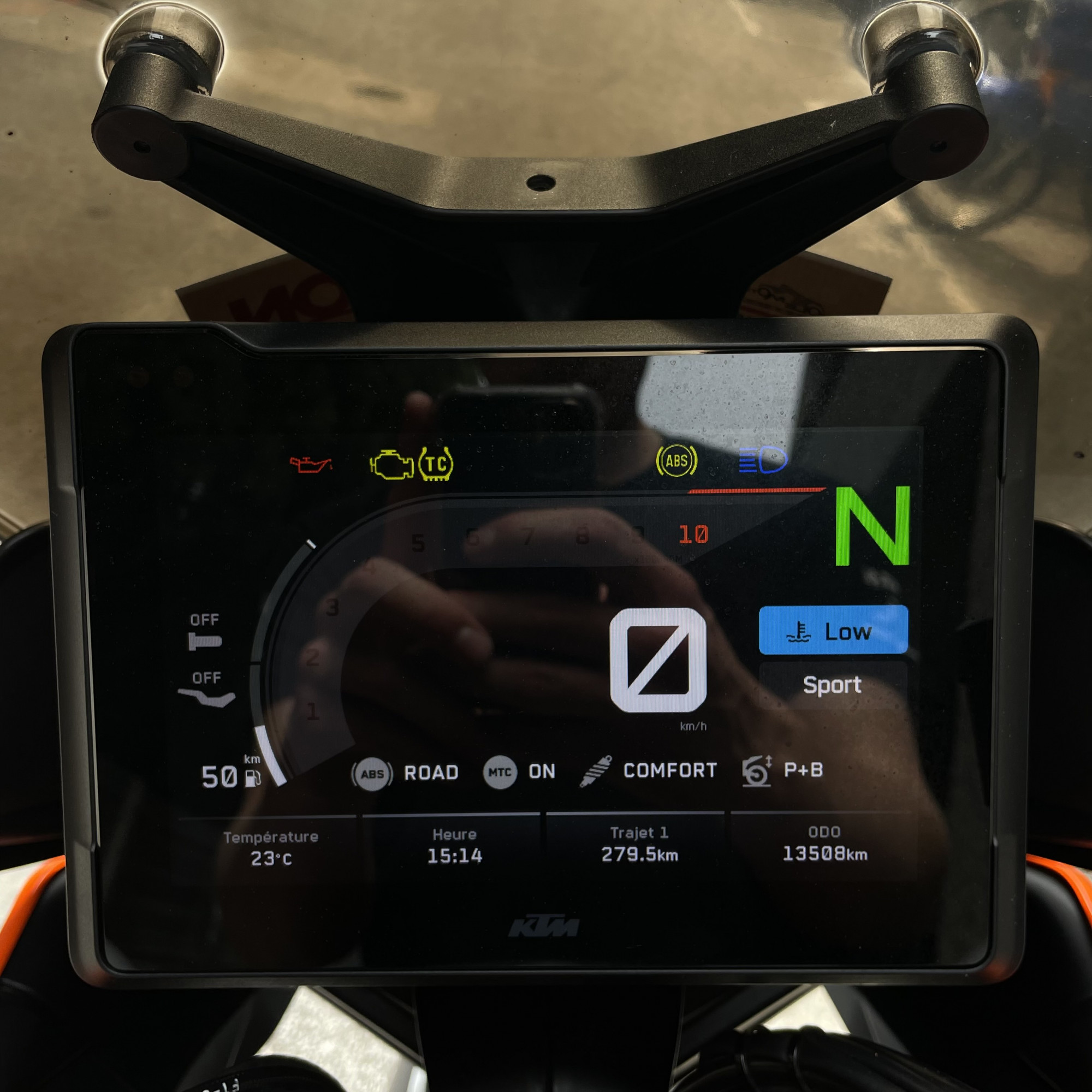 photo de KTM 1290 SUPER DUKE GT 1290 occasion de couleur  en vente à Perpignan n°2