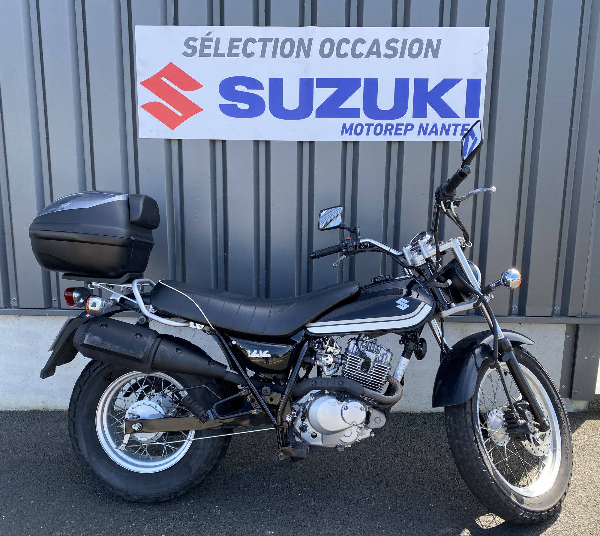 photo de SUZUKI RV 125 VANVAN 125 occasion de couleur  en vente à Orvault n°2