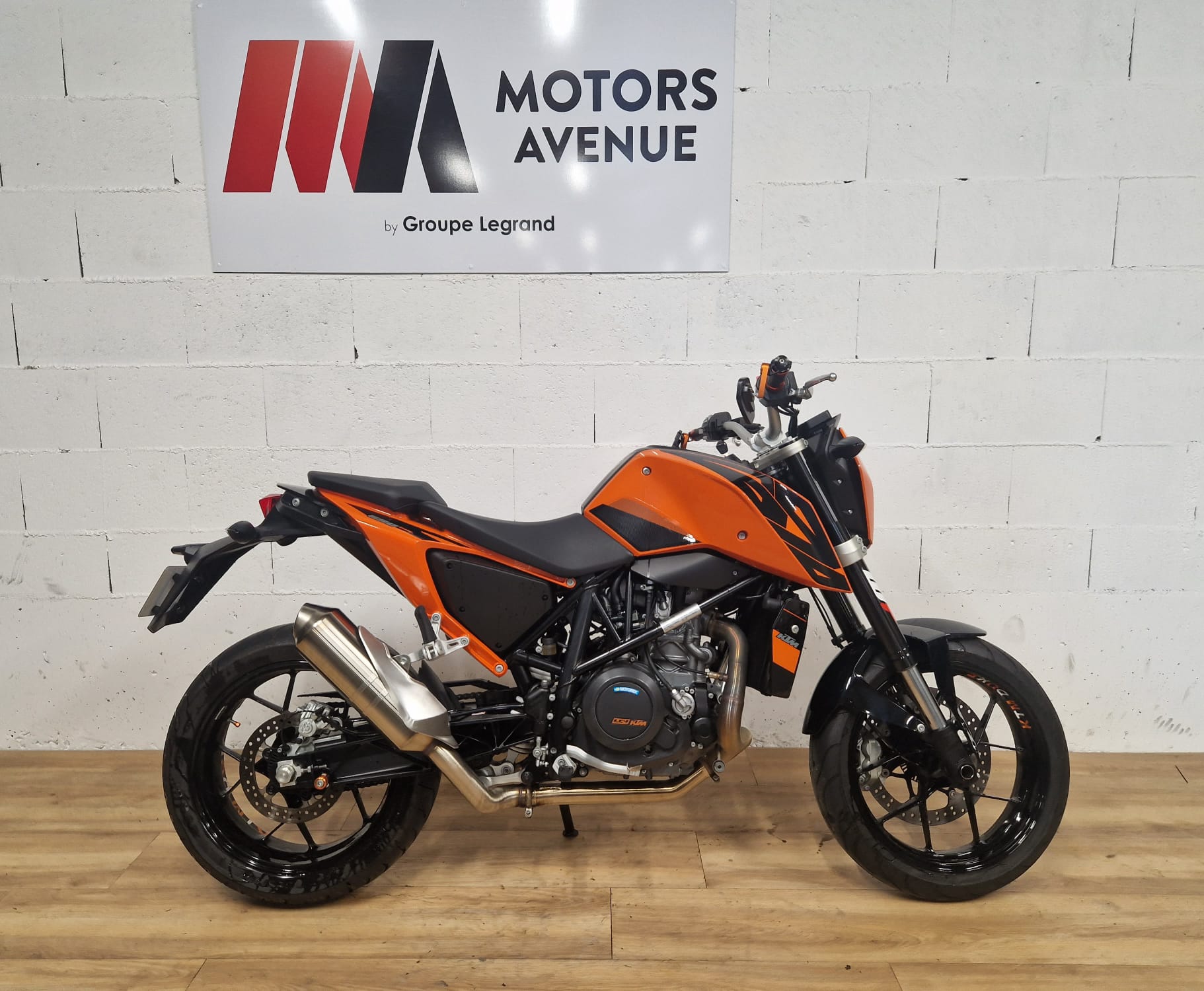 photo de KTM 690 DUKE ABS 650 occasion de couleur  en vente à Tours n°3