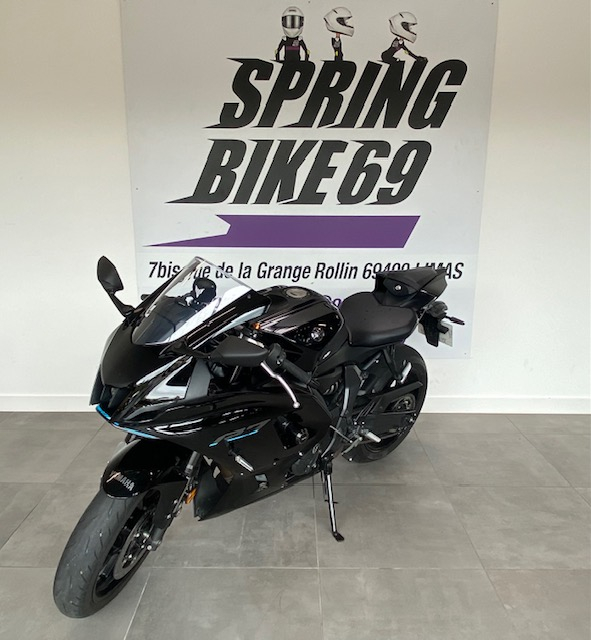 photo de YAMAHA YZF-R7 700 occasion de couleur  en vente à Limas n°2