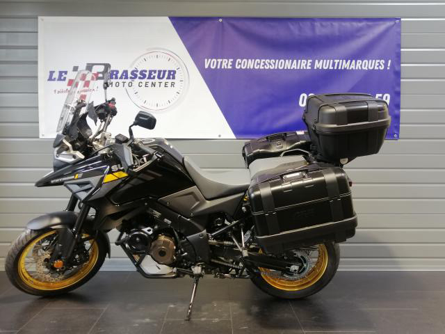 photo de SUZUKI DL 1050 V-STROM XT 1050 occasion de couleur  en vente à La Roche Sur Yon n°3