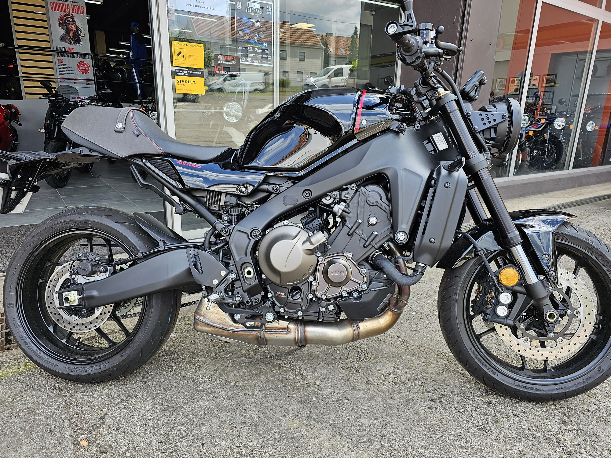 photo de YAMAHA XSR 900 A 900 occasion de couleur  en vente à Cocheren n°3