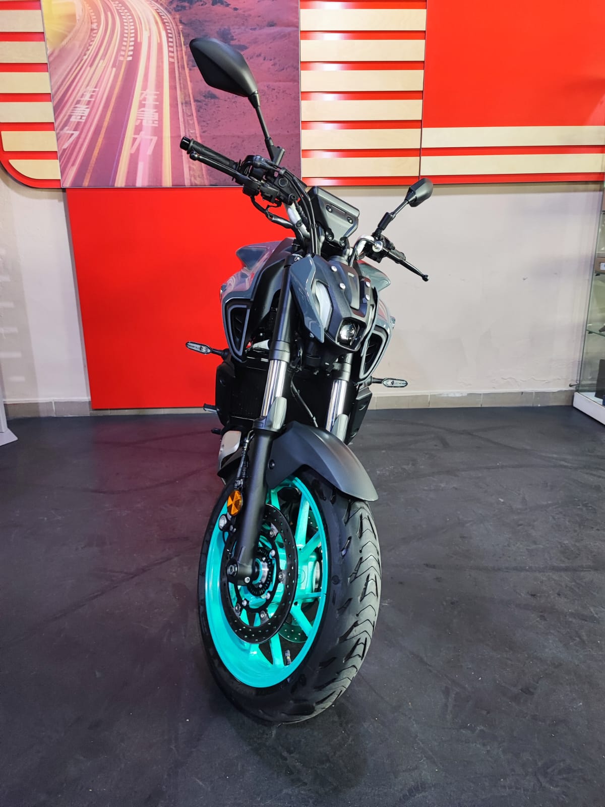 photo de YAMAHA MT-07 (47.5CV) 695 occasion de couleur  en vente   Grasse