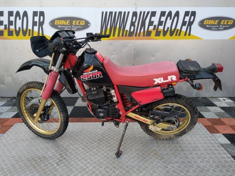 photo de HONDA XLR 250 250 occasion de couleur  en vente à Vitrolles n°2