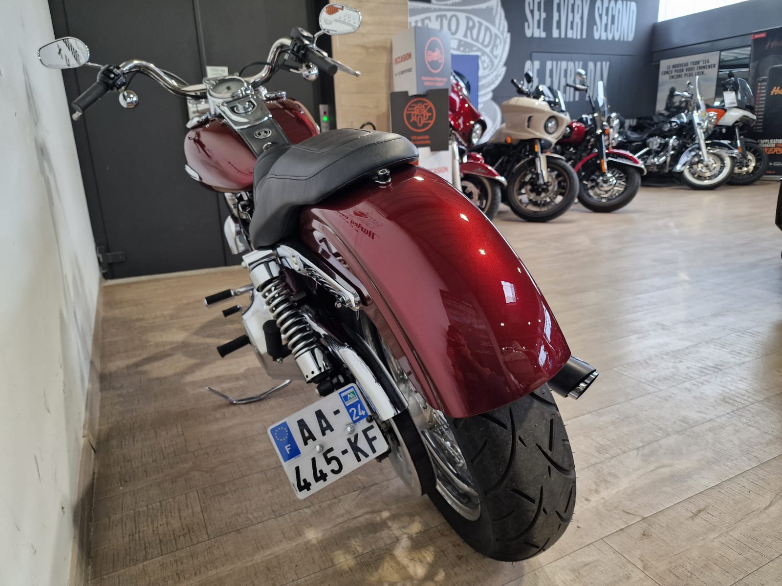 photo de HARLEY DAVIDSON DYNA CUSTOM 1584 1584 occasion de couleur  en vente à Begles n°2