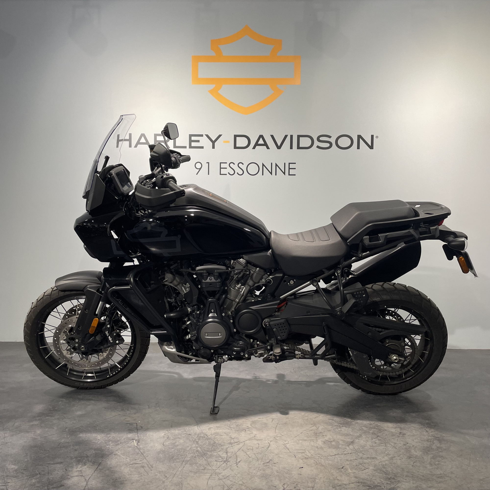 photo de HARLEY DAVIDSON ADVENTURE PAN AMERICA 1250 SPECI 1250 occasion de couleur  en vente à Ballainvilliers n°2