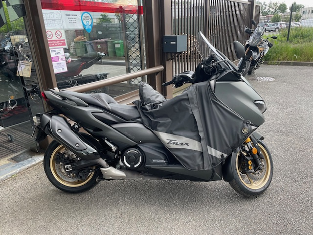 Annonce moto Yamaha TMAX 560 TECH MAX KAMO