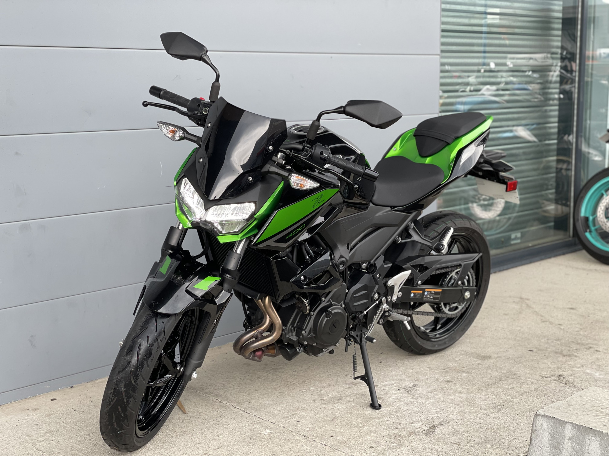 photo de KAWASAKI Z400 399 occasion de couleur  en vente à Aubiere n°1