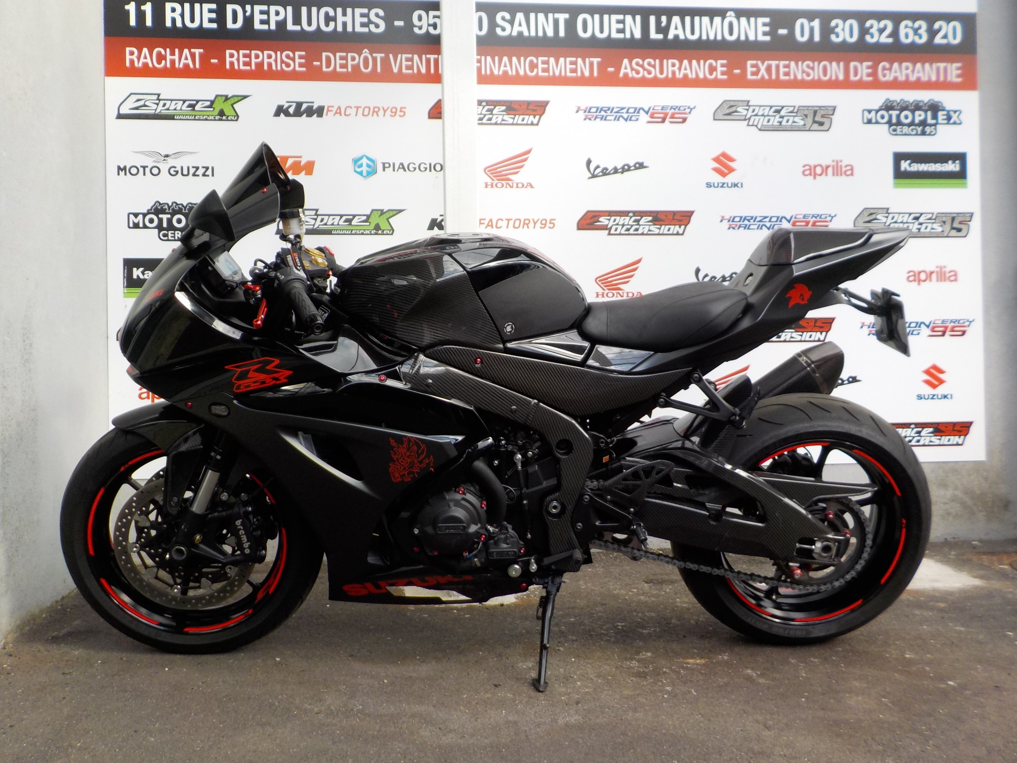 photo de SUZUKI GSXR 1000 occasion de couleur  en vente à St Ouen L Aumone n°3