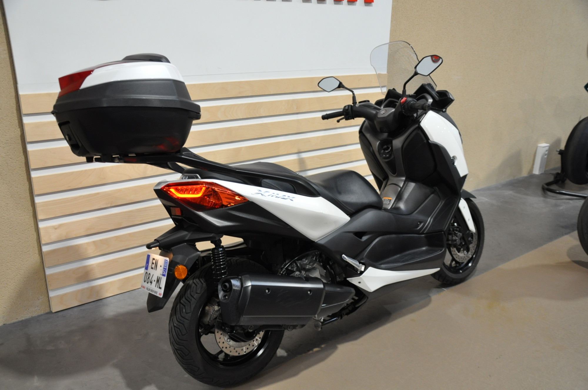 photo de YAMAHA X MAX 300 300 occasion de couleur  en vente   Nancy