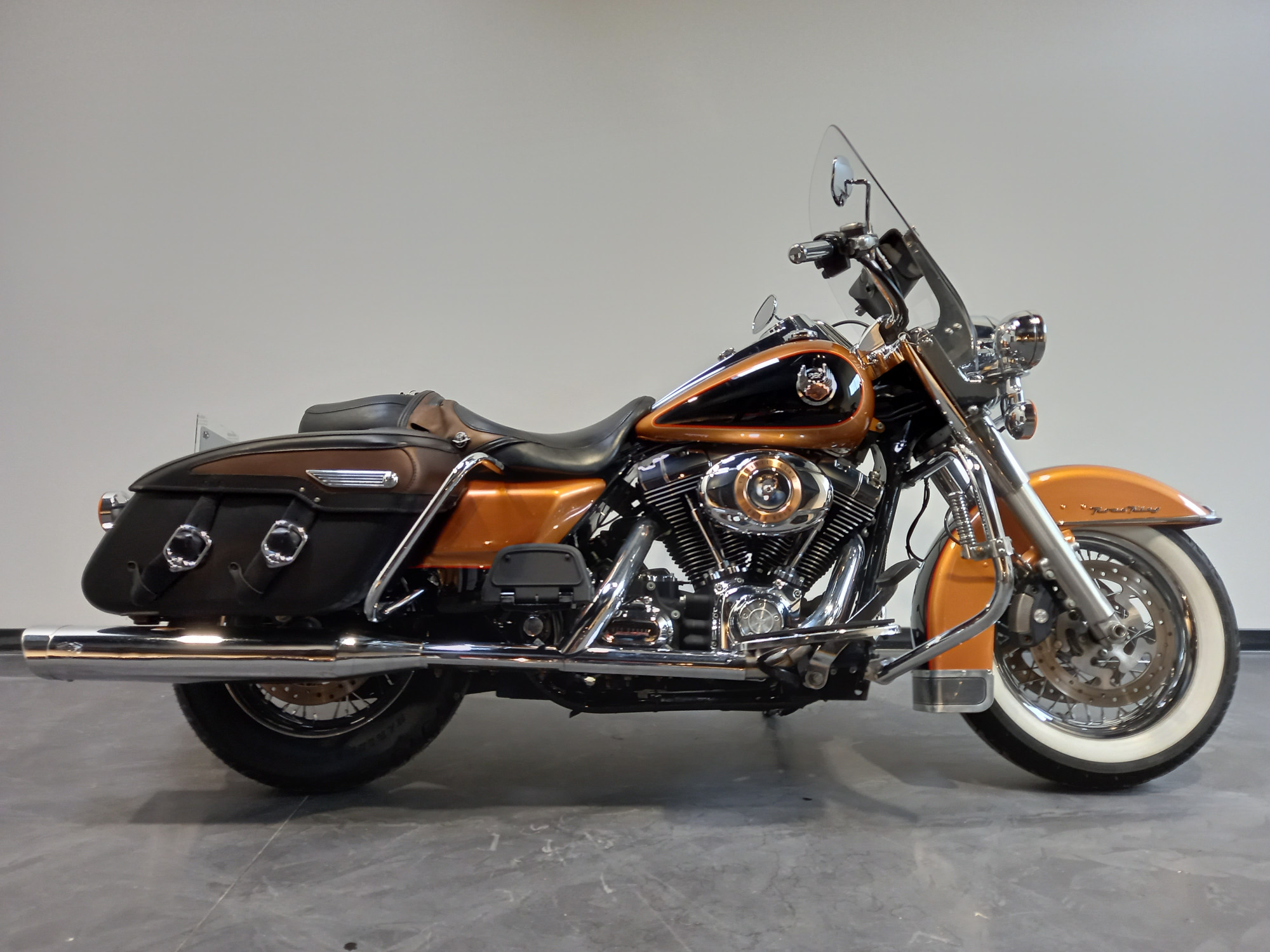 Annonce moto Harley-Davidson TOURING ROAD KING 1584 CLASSIC A