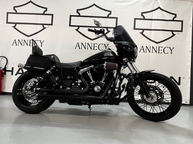 photo de HARLEY DAVIDSON DYNA STREET BOB 1690 1690 occasion de couleur  en vente à Seynod n°1