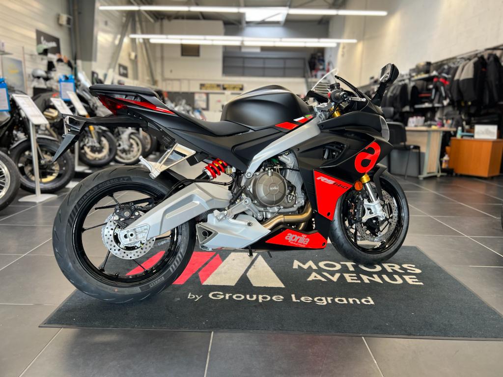 photo de APRILIA RS 660 35KW 660 occasion de couleur  en vente   Le Mans