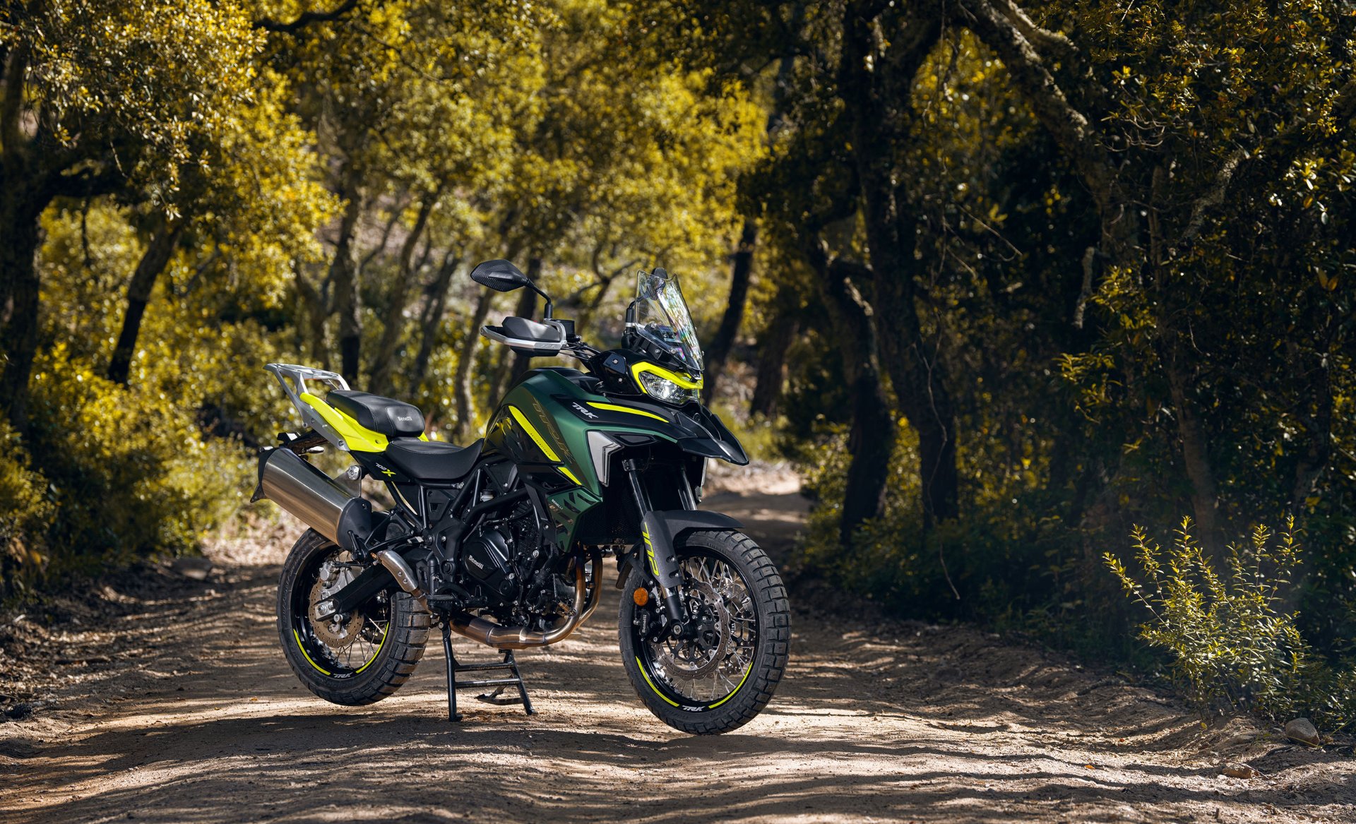 photo de BENELLI TRK 702 X 700 occasion de couleur  en vente à Aubiere n°1