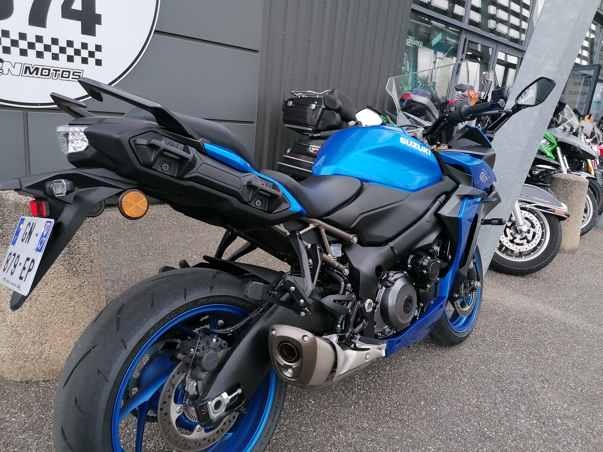 photo de SUZUKI GSX-S 1000 GT 1000 occasion de couleur  en vente à Marmande n°2