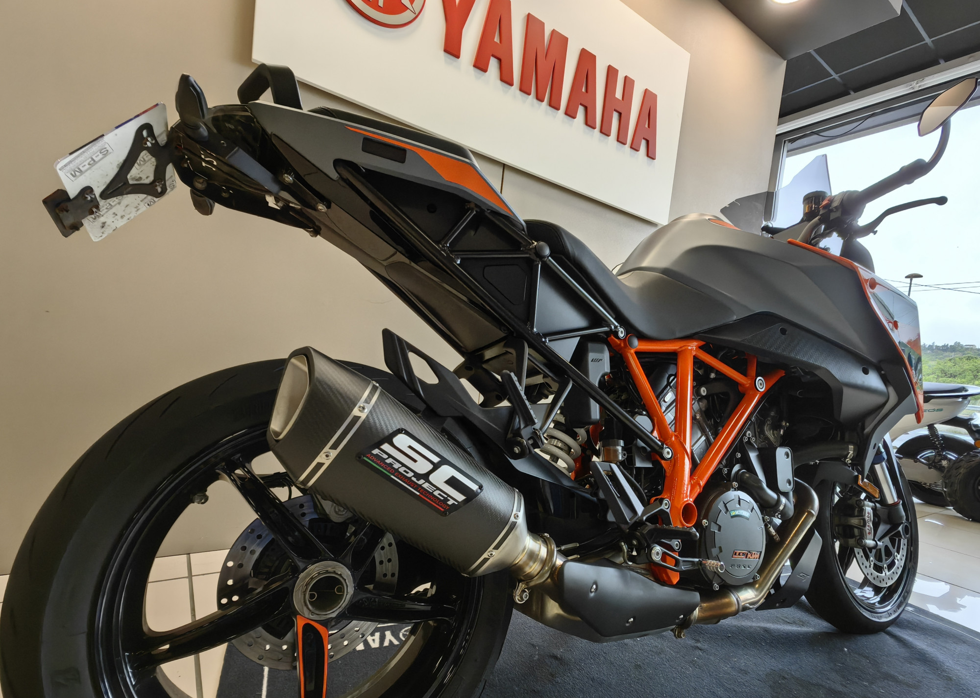 photo de KTM 1290 SUPER DUKE GT 1290 occasion de couleur  en vente à Lescure D Albigeois n°2