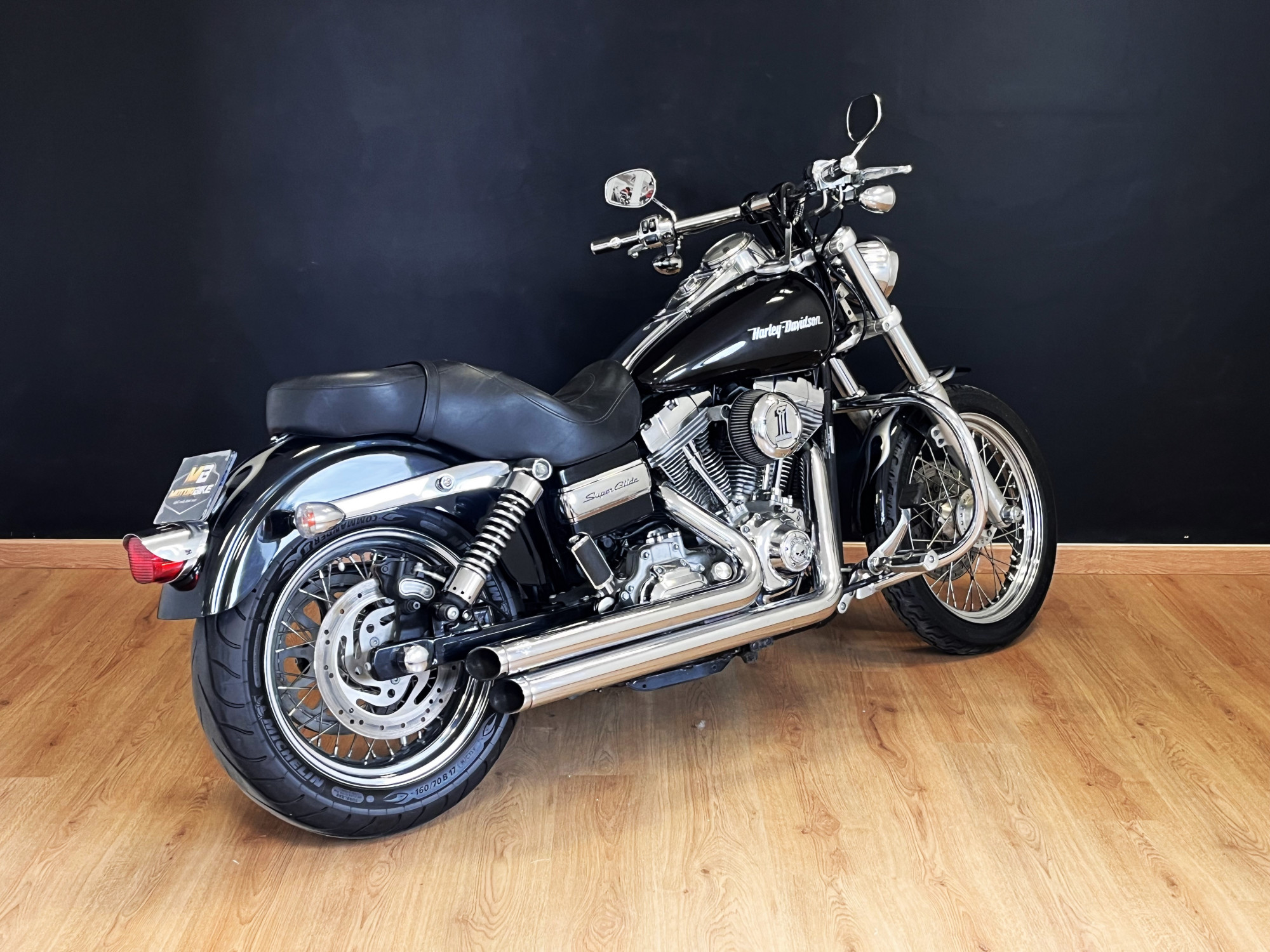 photo de HARLEY DAVIDSON DYNA SUPER GLIDE 1584 1584 occasion de couleur  en vente à Sallertaine n°3