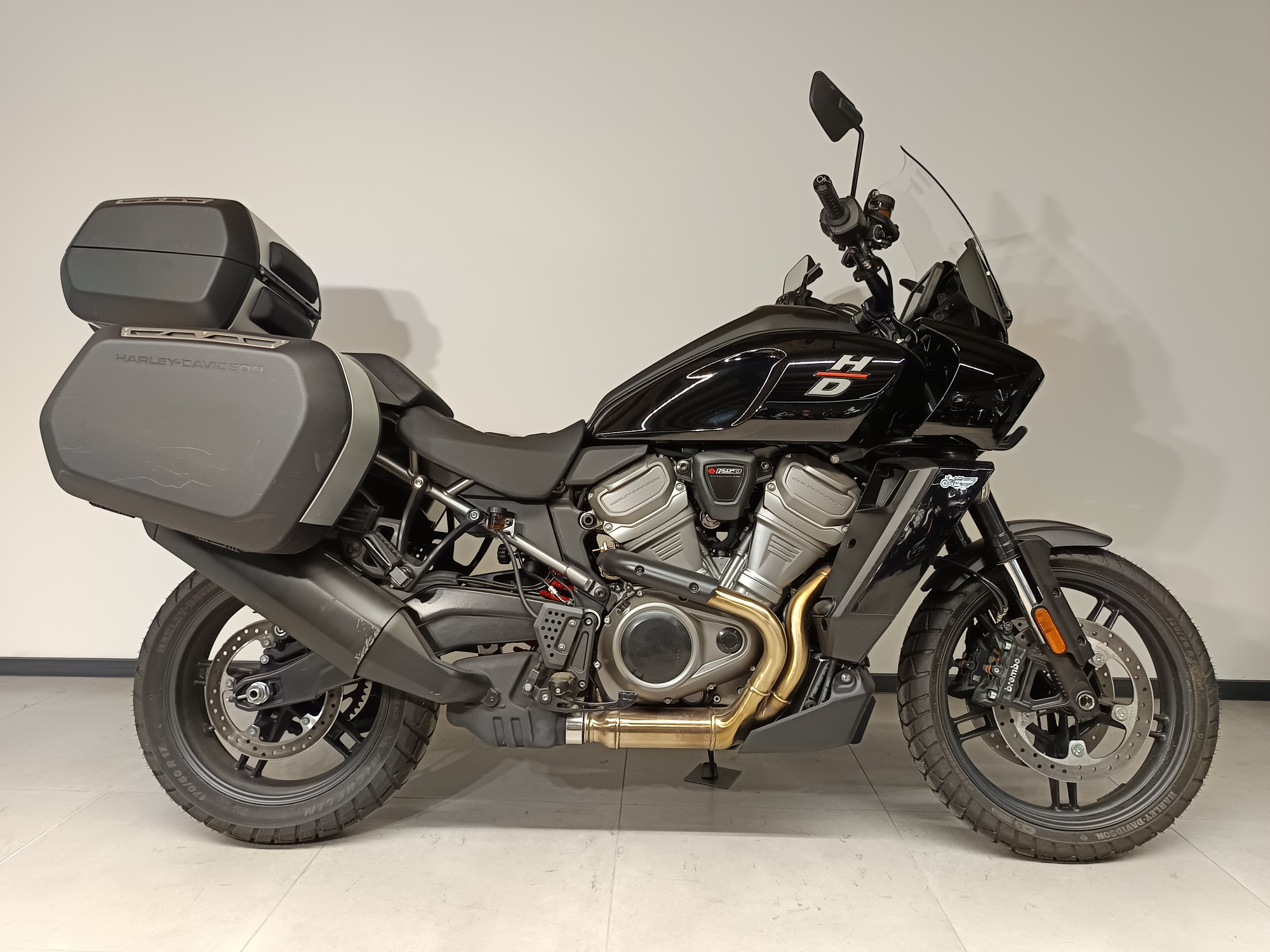 photo de HARLEY DAVIDSON ADVENTURE PAN AMERICA 1250 1250 occasion de couleur  en vente à Cabestany n°2