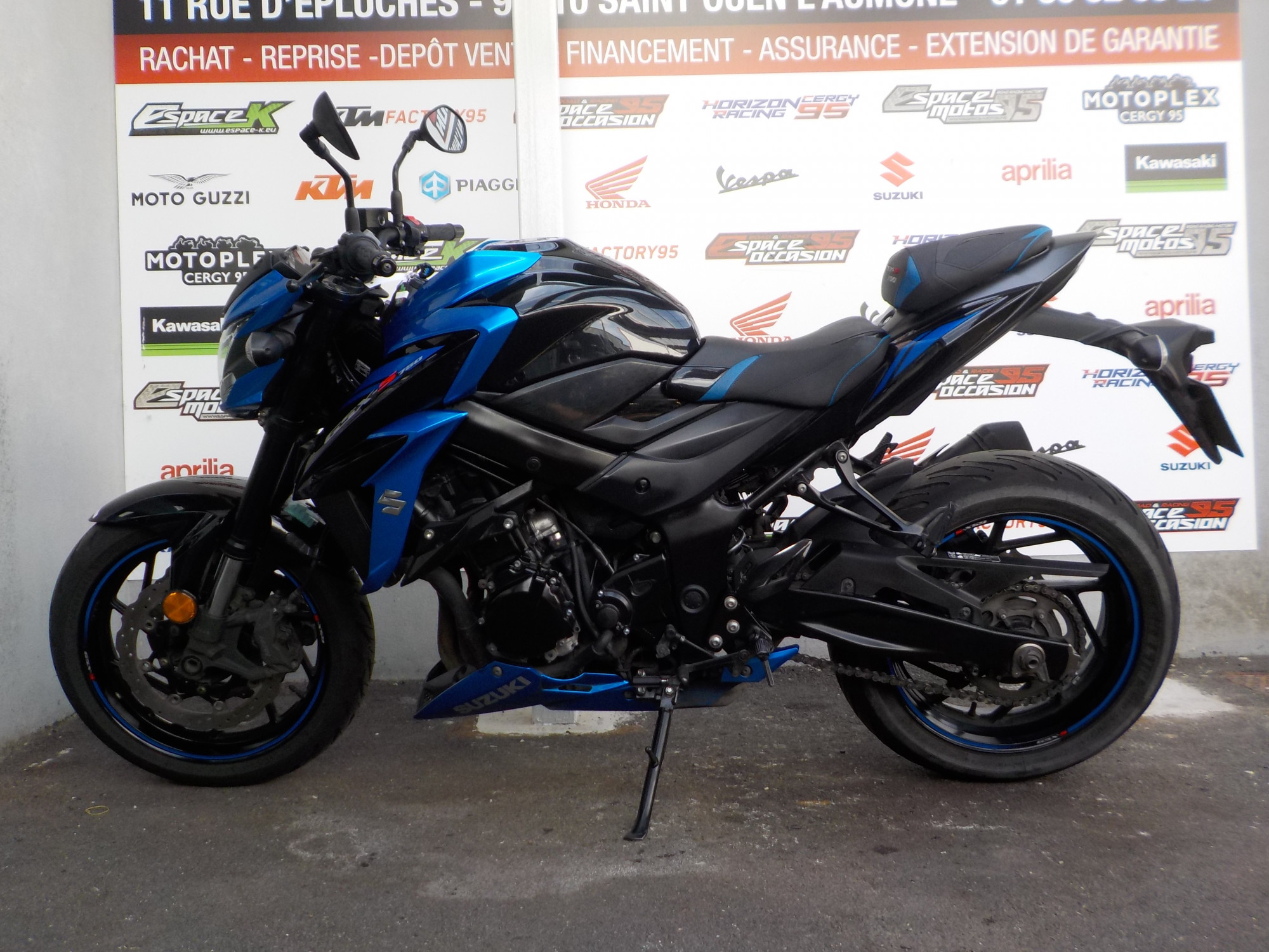 photo de SUZUKI GSX-S 750 (FULL 114 CV) 750 occasion de couleur  en vente à St Ouen L Aumone n°3