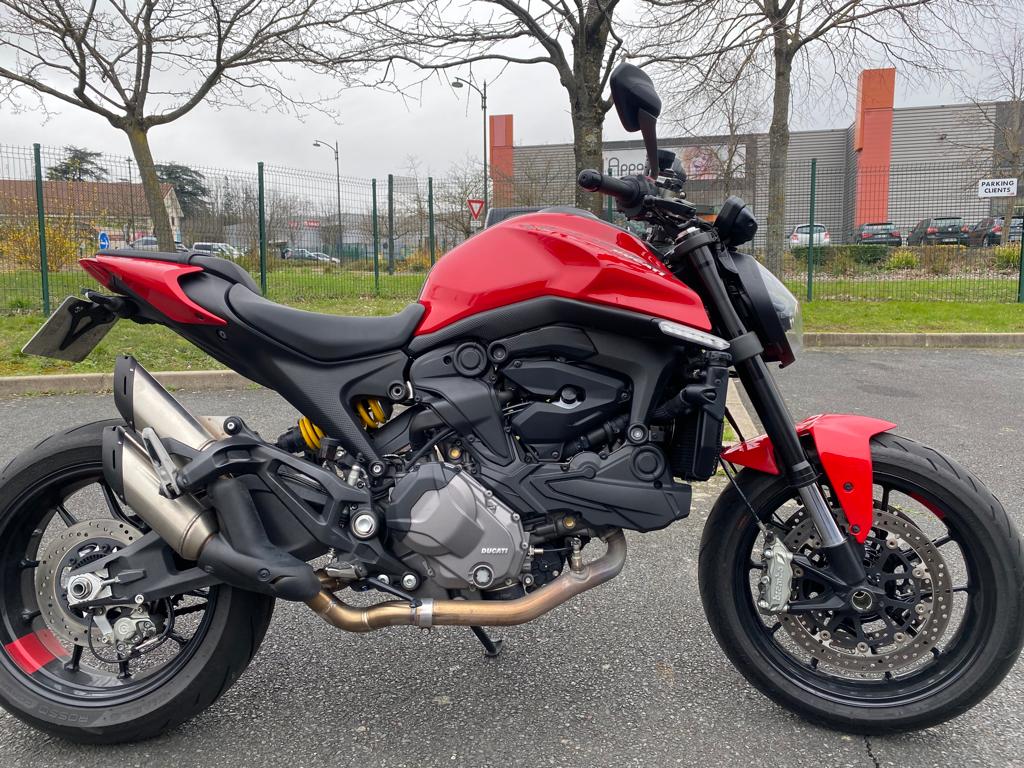 photo de DUCATI MONSTER 937 occasion de couleur  en vente à Gleize n°3