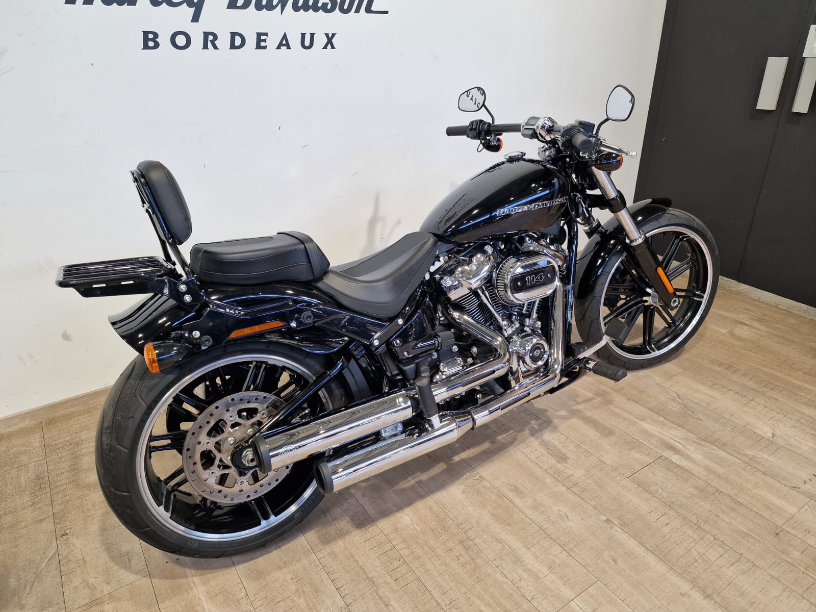 photo de HARLEY DAVIDSON SOFTAIL BREAKOUT 1868 1868 occasion de couleur  en vente à Begles n°2