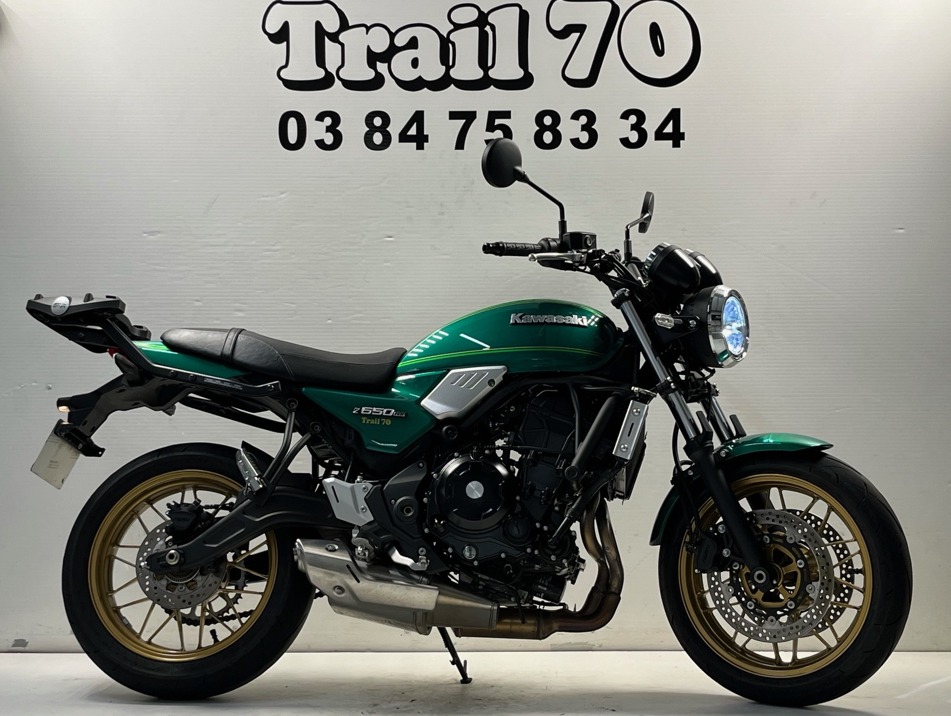 photo de KAWASAKI Z 650 649 occasion de couleur  en vente à Vesoul n°1