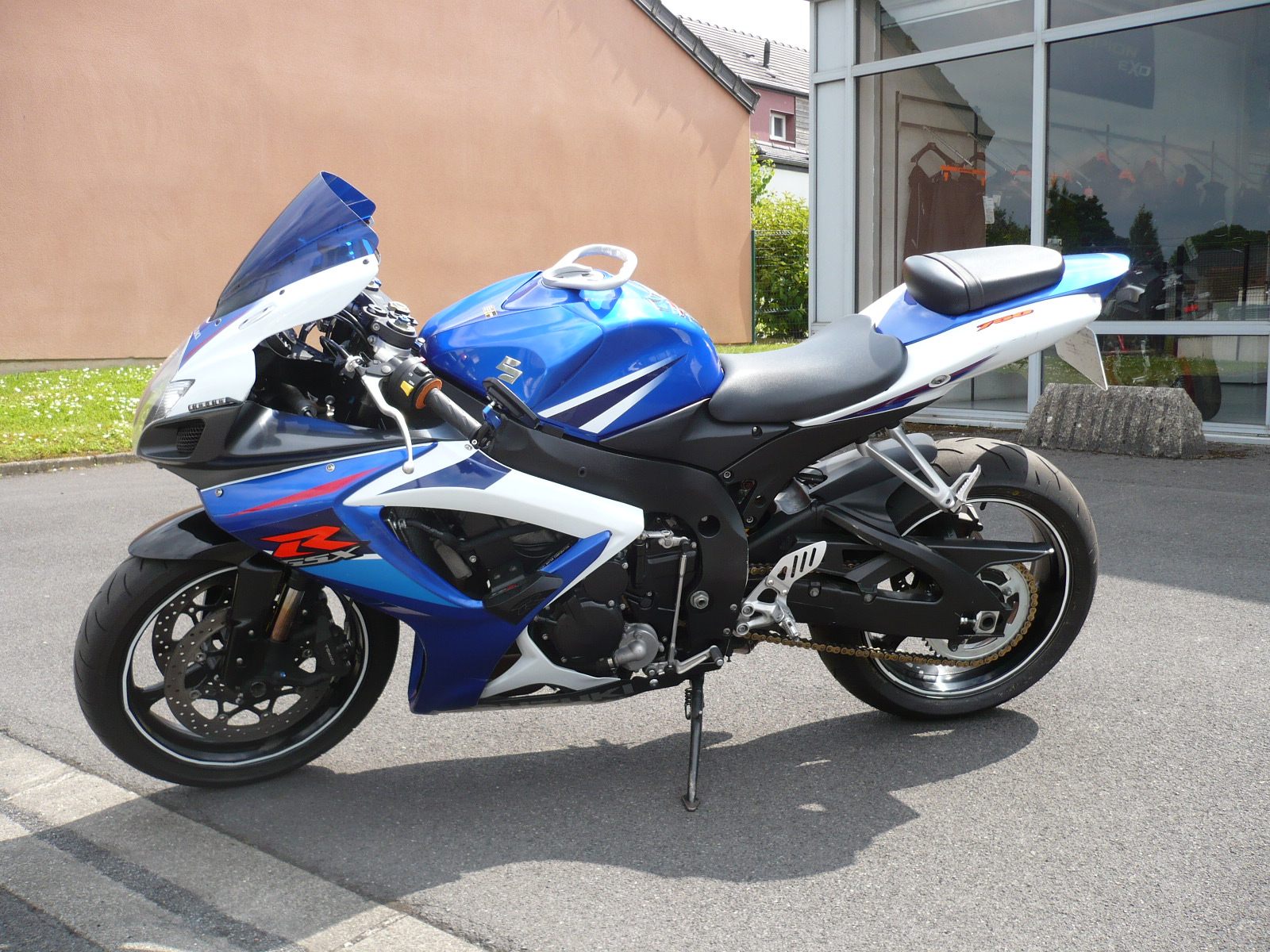 photo de SUZUKI GSX-R 750 750 occasion de couleur  en vente à Grenay n°2