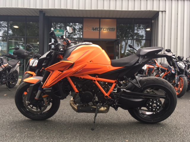 photo de KTM 1390 SUPER DUKE R EVO 1390 occasion de couleur  en vente à Albi n°2