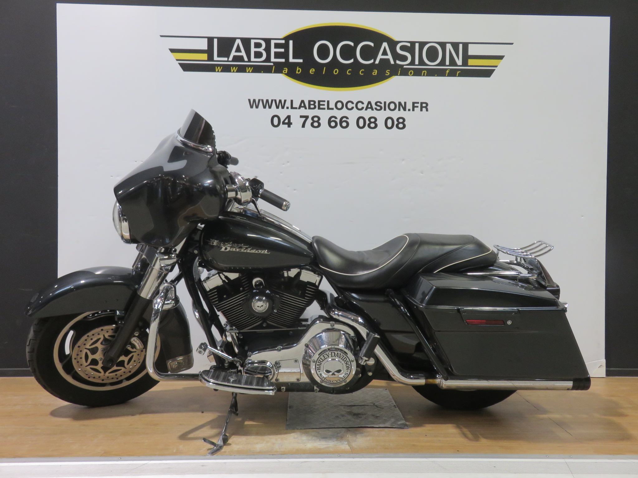 photo de HARLEY DAVIDSON STREET GLIDE 1450 occasion de couleur  en vente à Limonest n°1