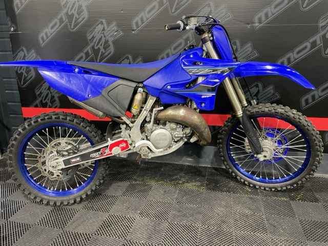 photo de YAMAHA YZ 125 occasion de couleur  en vente à Dole n°3