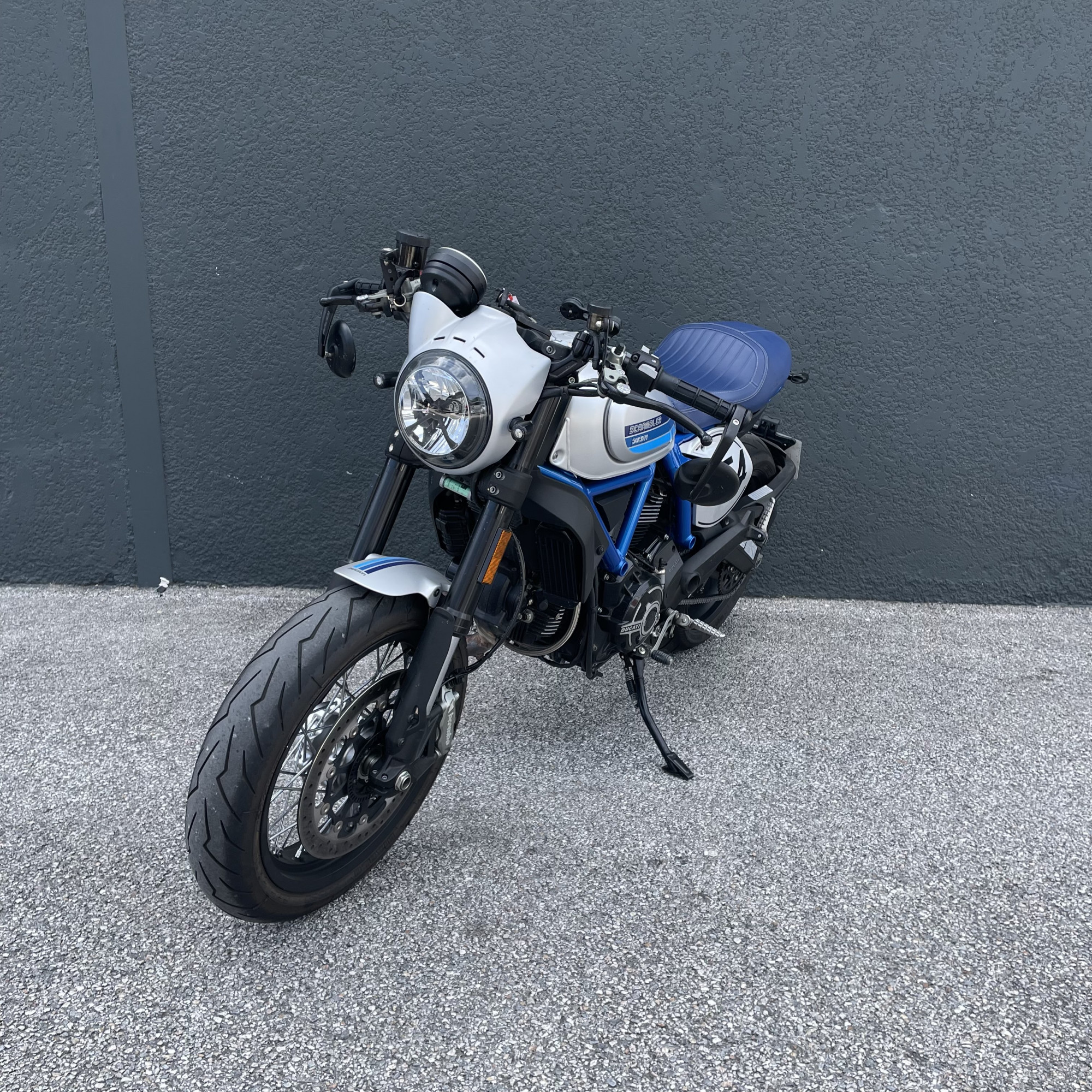 photo de DUCATI SCRAMBLER CAFE RACER 803 occasion de couleur  en vente à Perpignan n°2