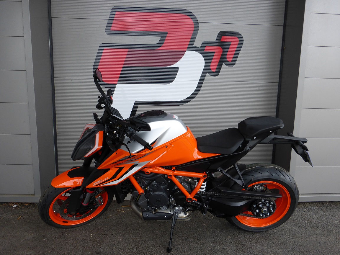 photo de KTM 1290 SUPER DUKE R 2023 ETAT NEUF 1301 occasion de couleur  en vente   Vert St Denis