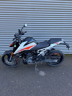 photo de KTM 390 DUKE ABS 390 occasion de couleur  en vente à Chalon Sur Saone n°1