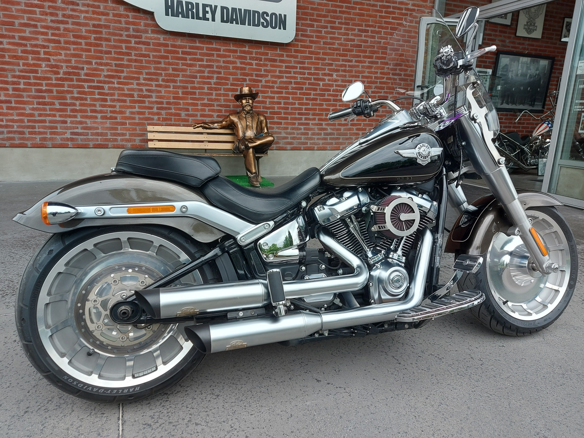 photo de HARLEY DAVIDSON SOFTAIL FAT BOY 1745 1745 occasion de couleur  en vente à Villiers Sur Marne n°3