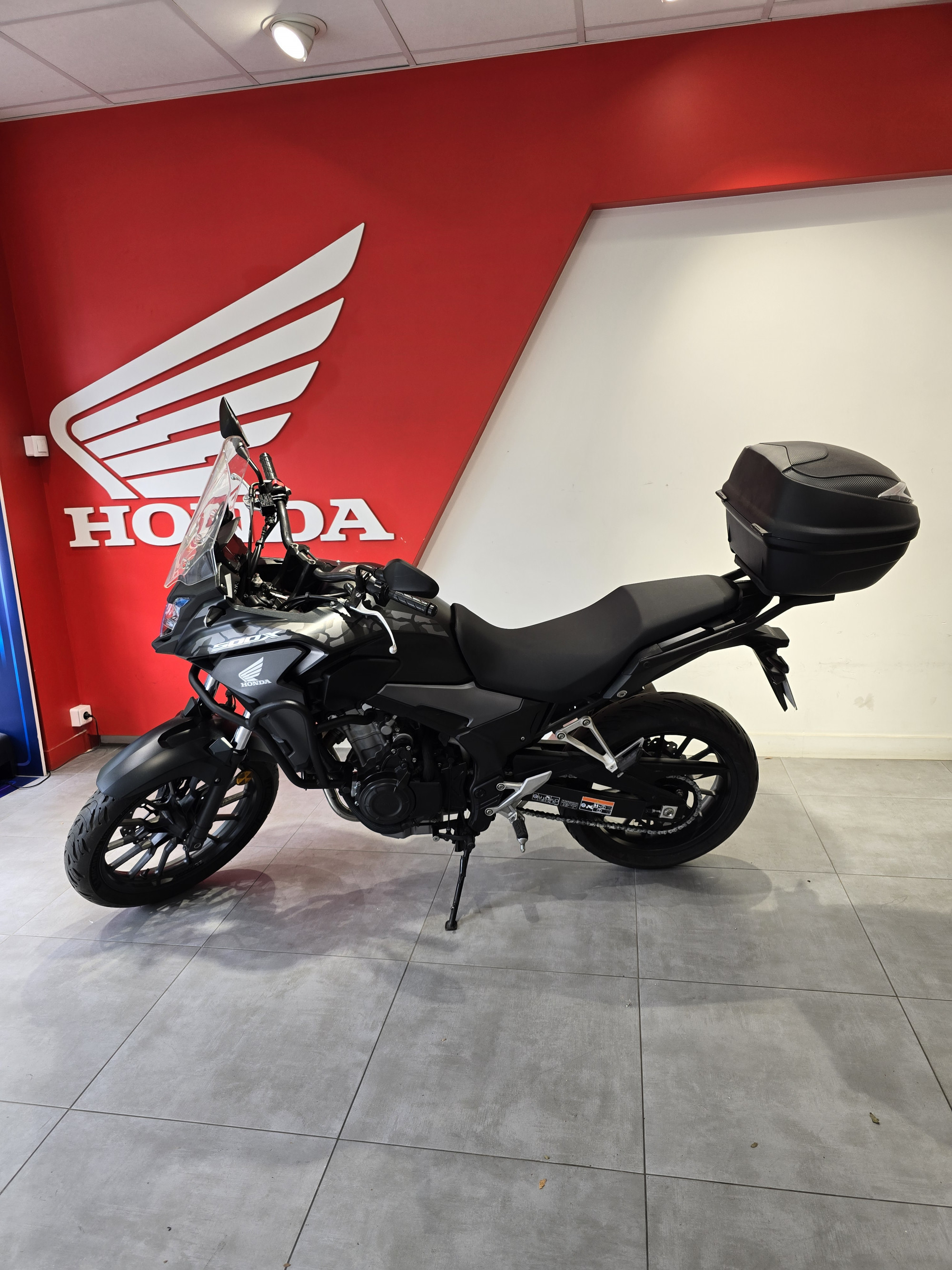 photo de HONDA CB 500 X 500 occasion de couleur  en vente   Paris 11