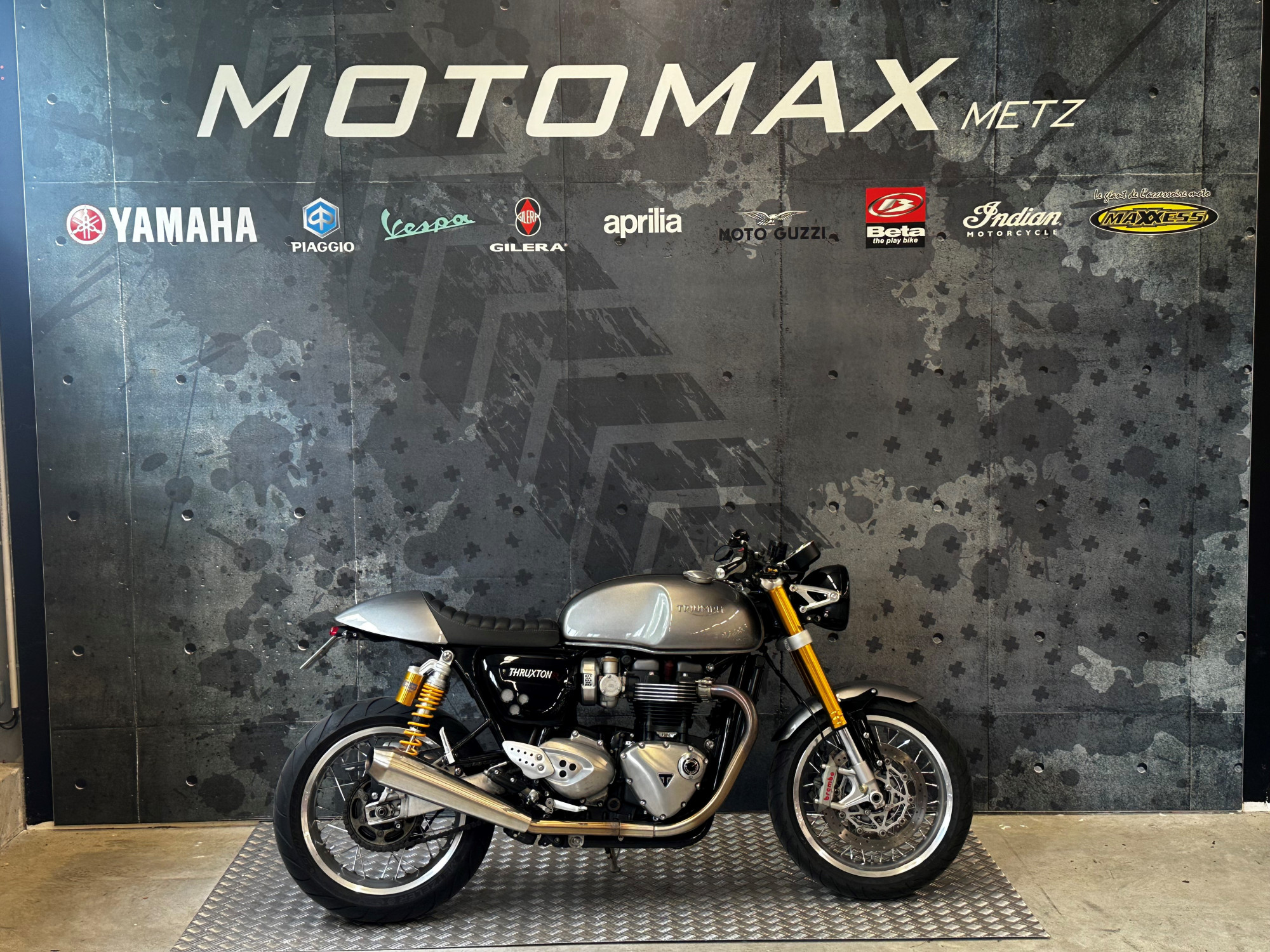 Annonce moto Triumph THRUXTON 1200 R
