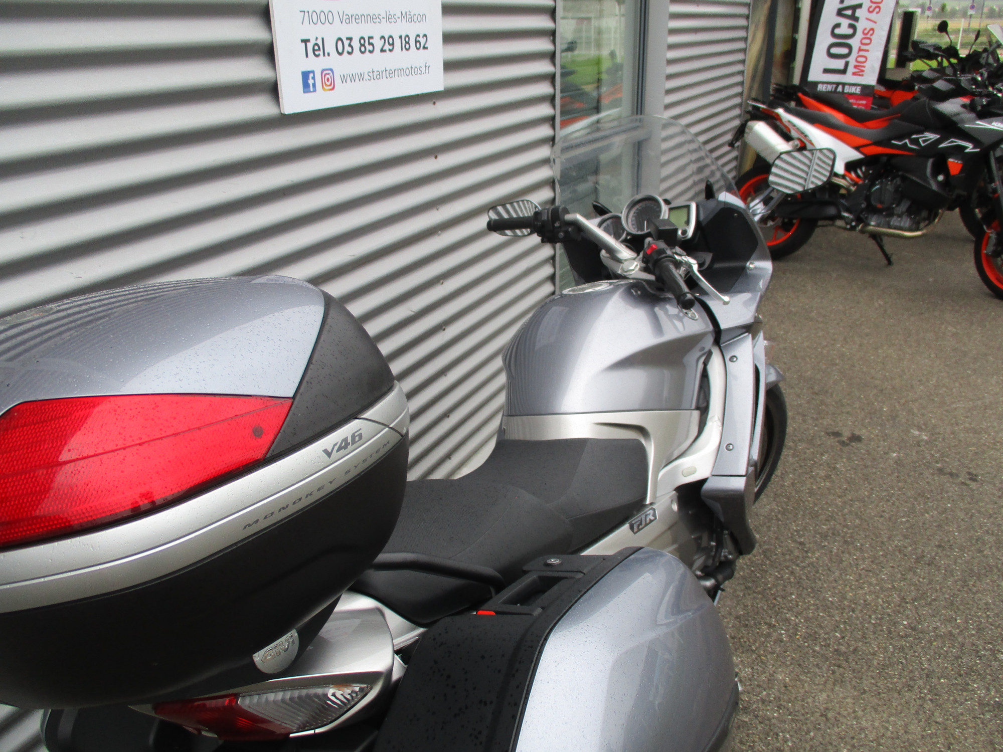 photo de YAMAHA FJR 1300 AS 1300 occasion de couleur  en vente à Varennes Les Macon n°2