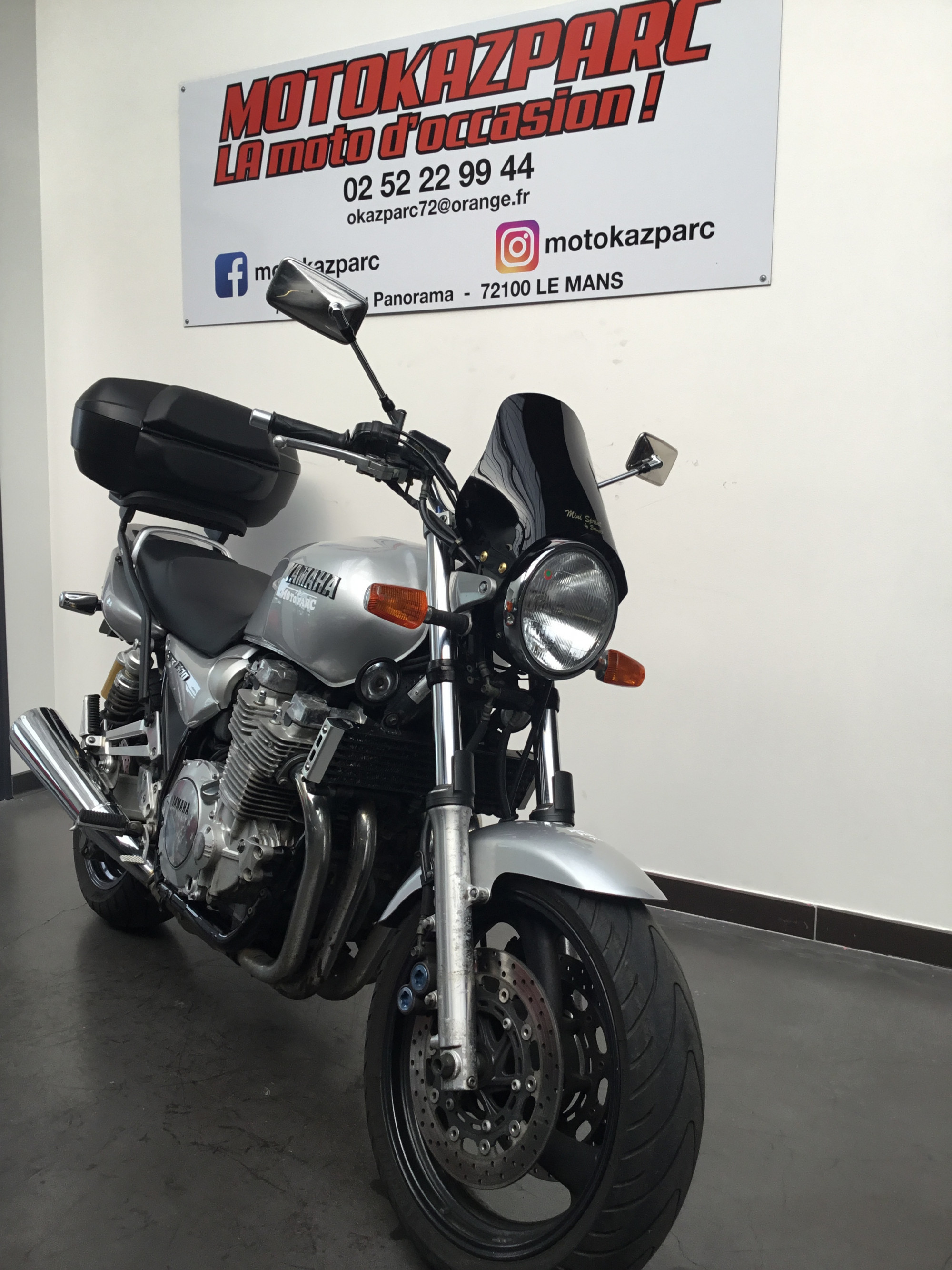 photo de YAMAHA XJR 1300 occasion de couleur  en vente à Le Mans n°2