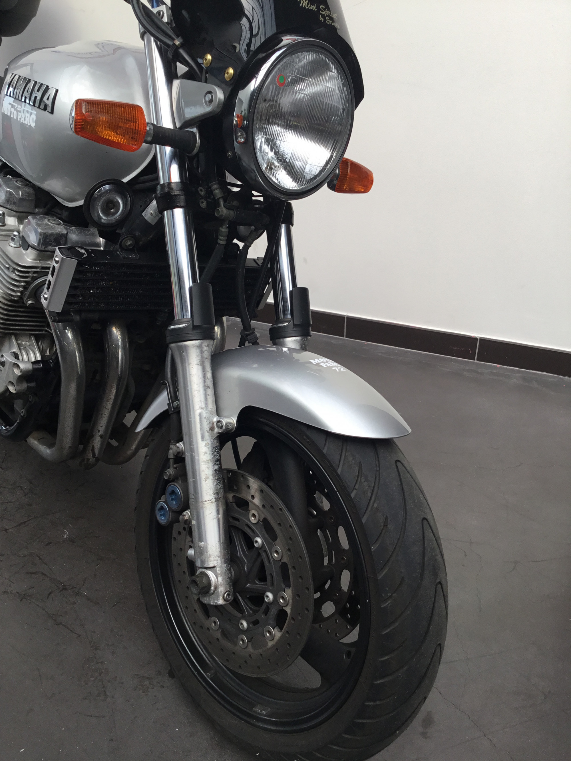 photo de YAMAHA XJR 1300 occasion de couleur  en vente à Le Mans n°3