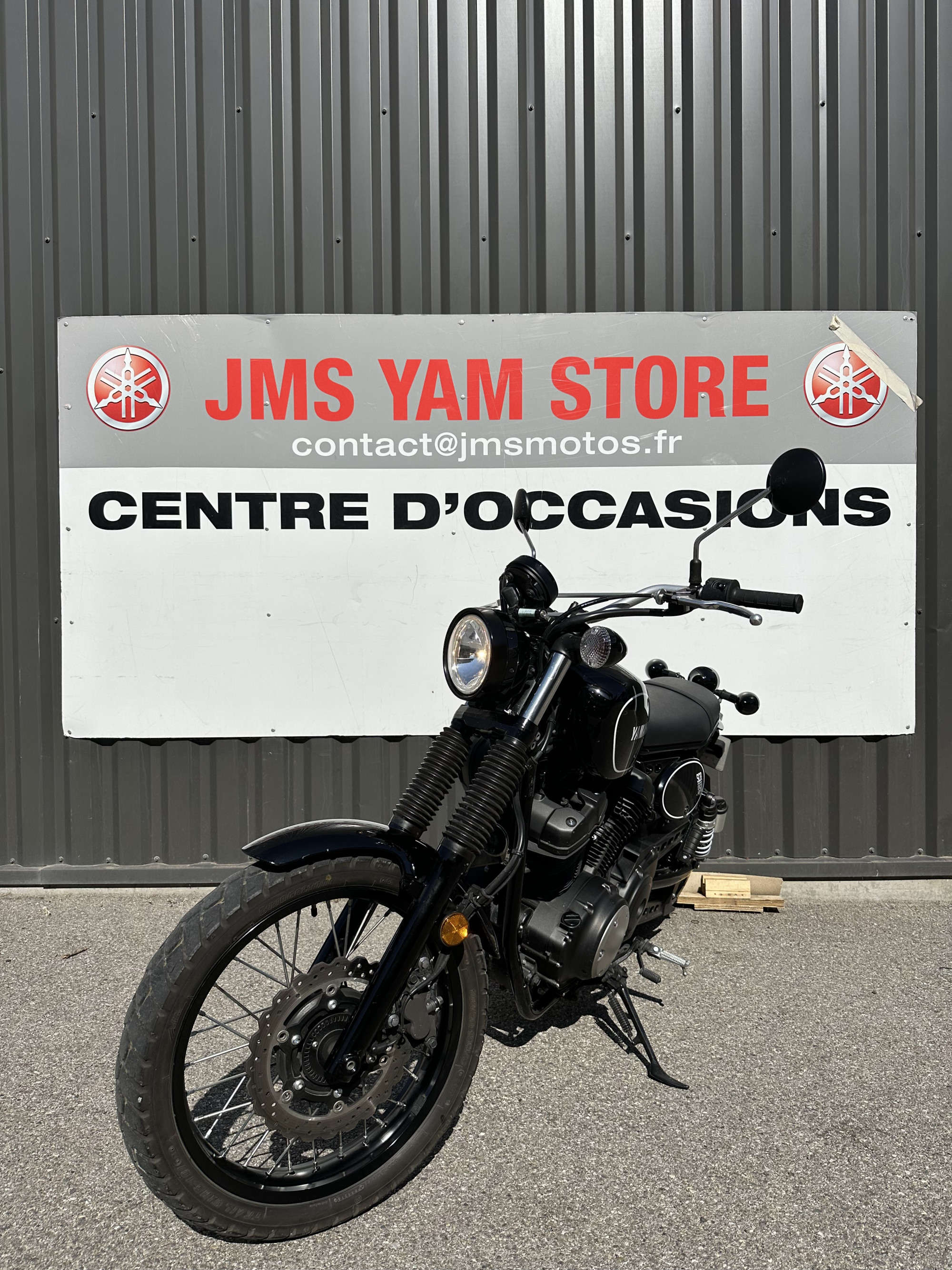 photo de YAMAHA SCR 950 950 occasion de couleur  en vente à Avignon n°3