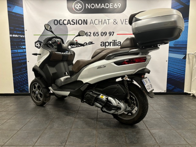 photo de PIAGGIO MP3 500 BUSINESS ABS-ASR 500 occasion de couleur  en vente   Brignais