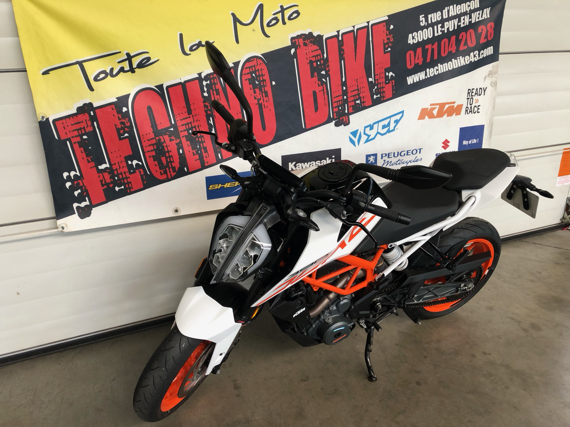 photo de KTM 390 DUKE 390 occasion de couleur  en vente   St Germain Laprade