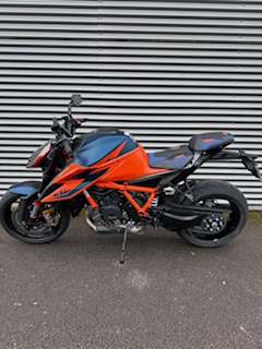 photo de KTM 1290 SUPER DUKE R 1290 occasion de couleur  en vente   Chalon Sur Saone