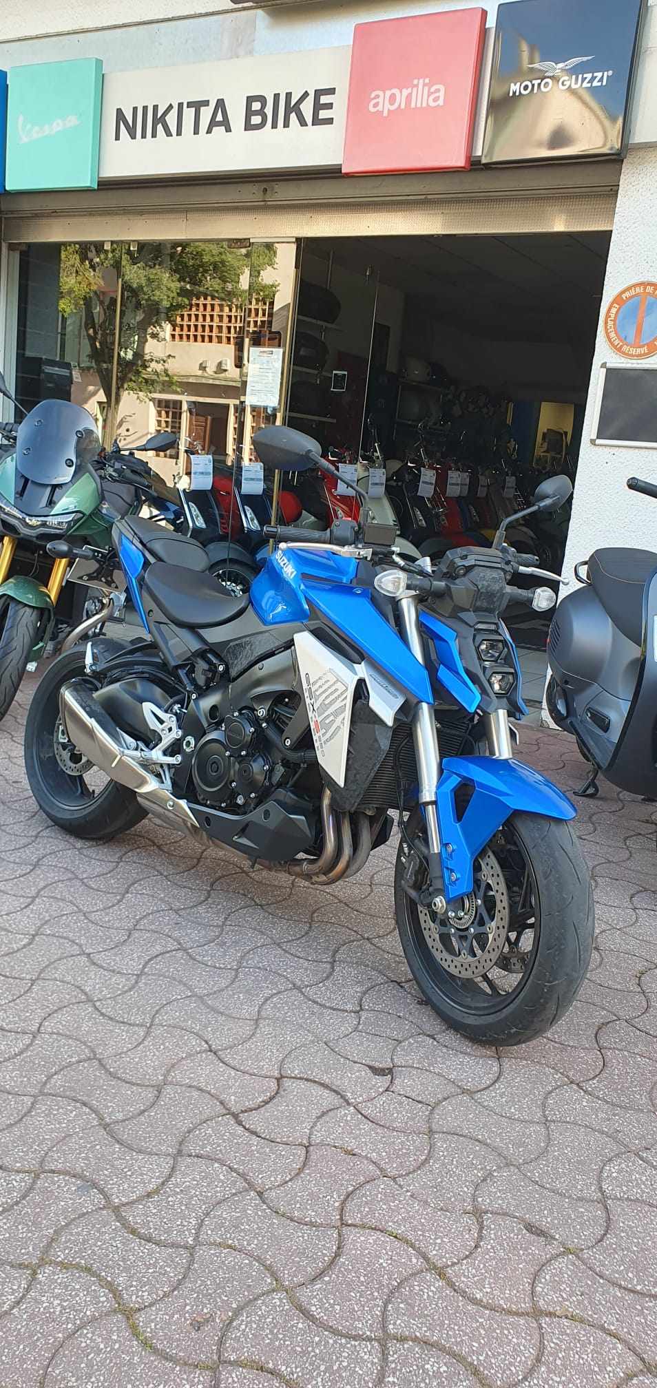 photo de SUZUKI GSX-S 950 950 occasion de couleur  en vente à Frejus n°2